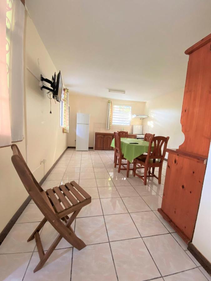 Fefe Apartment Vieux-Habitants Exterior foto